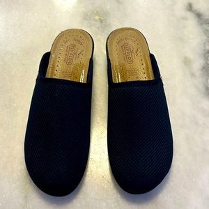 Fly Flot Women's 89.5US 41 EU Blue Mesh Anti-Shock Anatomic Wedge Mules shoe